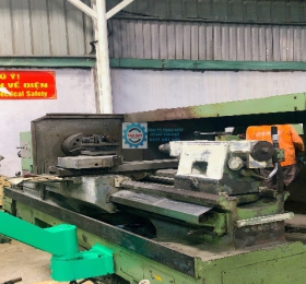 Máy Tiện CNC 3